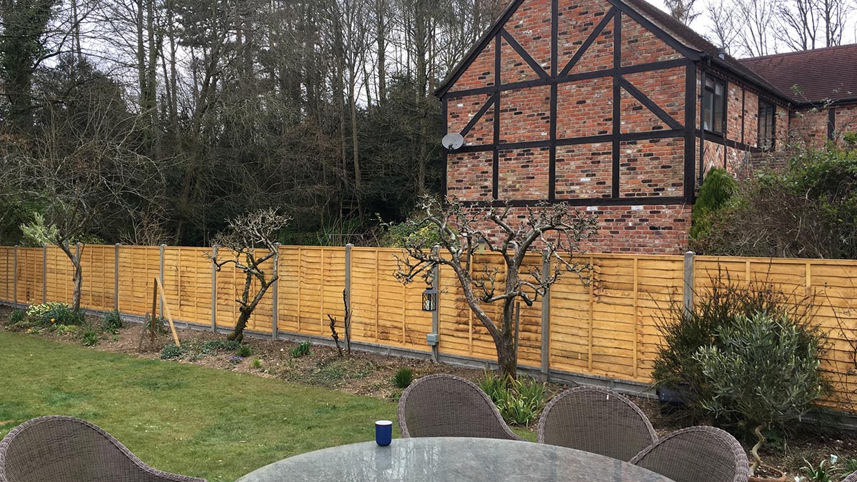new larch lap panels - Winchester - South Coast Fencing